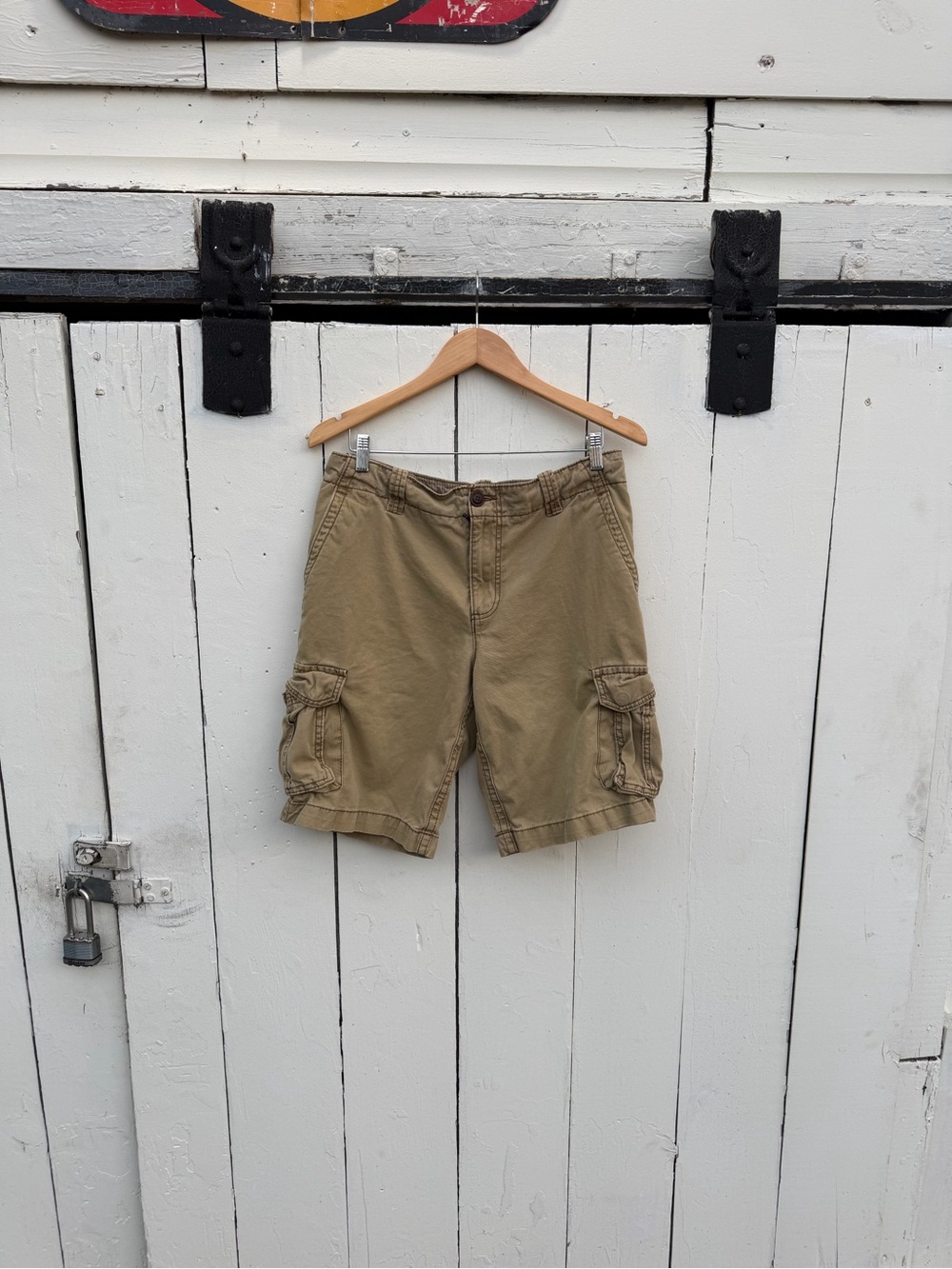 Aeropostale Men's Tan Cargo Shorts